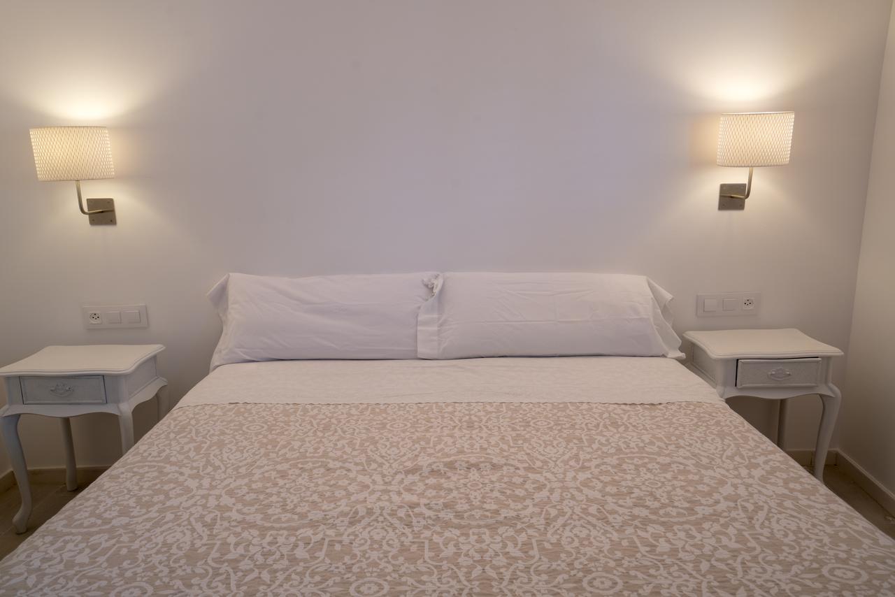 Hostal Marina Cadaques Exterior photo